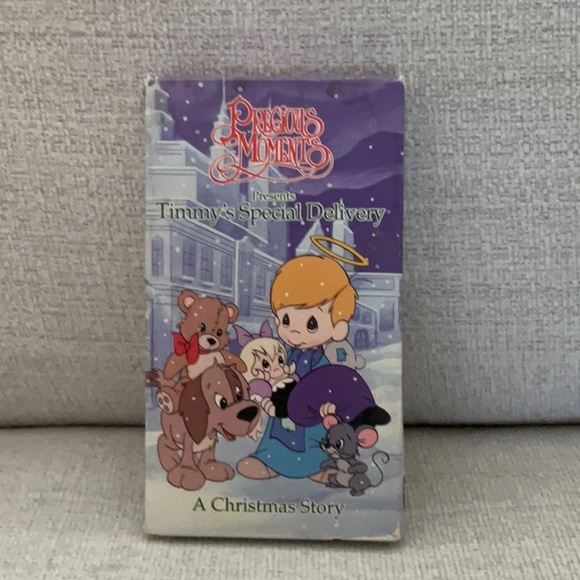 4 Christmas VHS Movies - Picture 8 of 9
